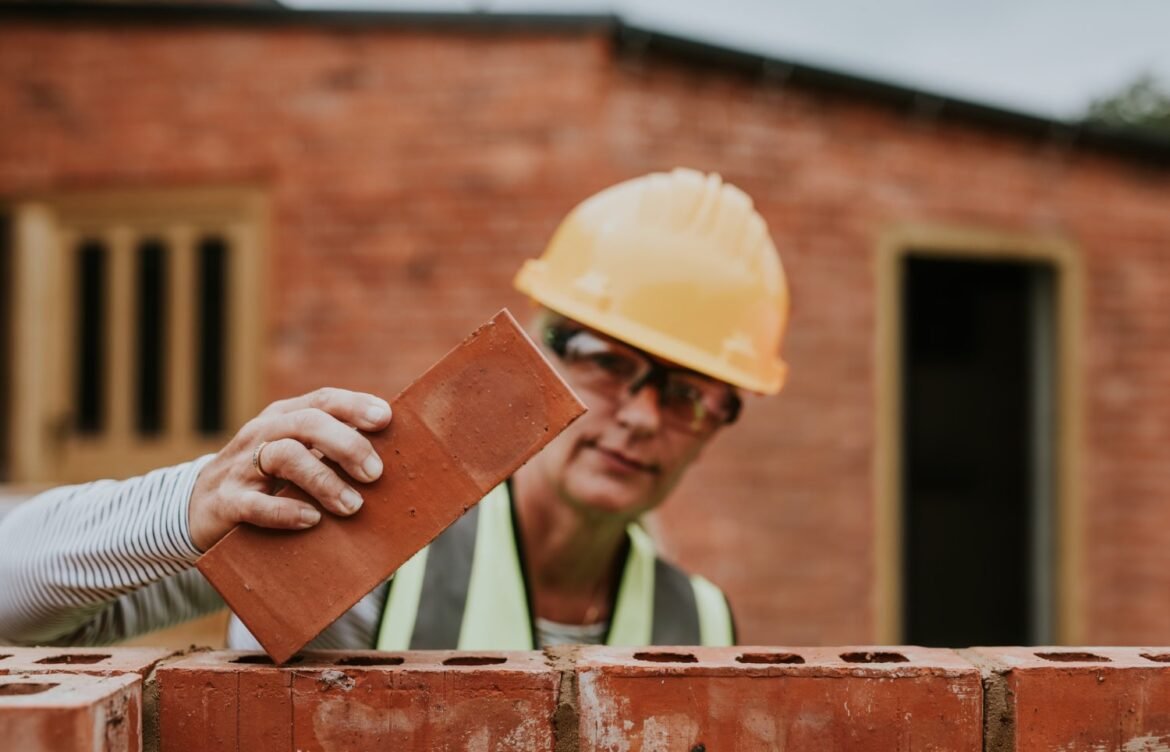 Construction Industry Struggles: Rising Material Costs and Supply Chain Disruptions